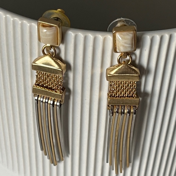 Vince Camuto mixed-metals pierced earrings, brushed gold & silver. - Picture 1 of 13